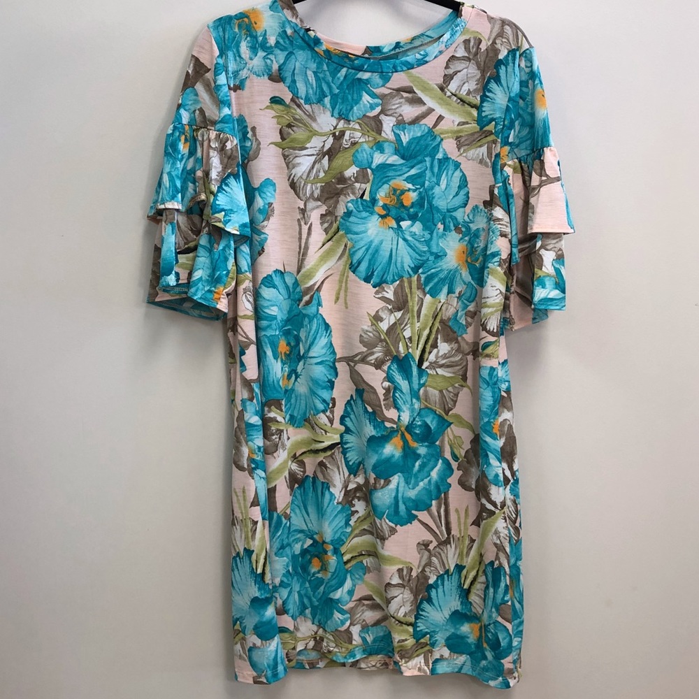 Mint and champagne ruffed sleeve dress